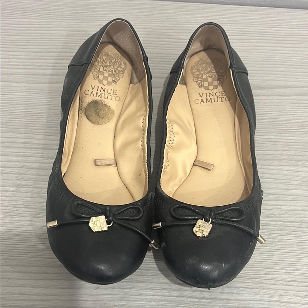 Vince Camuto Black Women's Ballet Flats